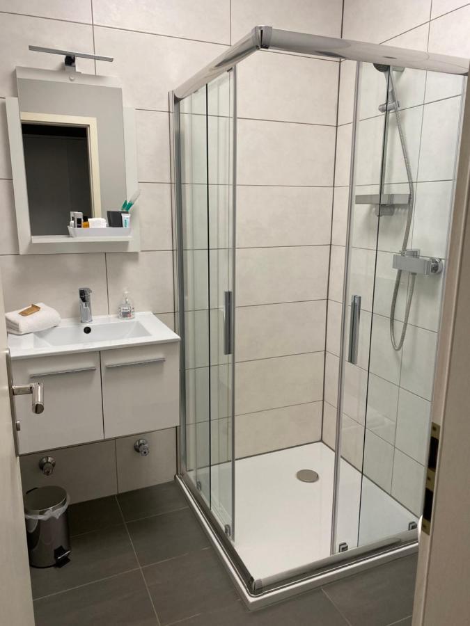 Hotel Kellermann Overath Bagian luar foto